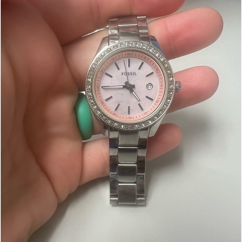 women’s fossil watch